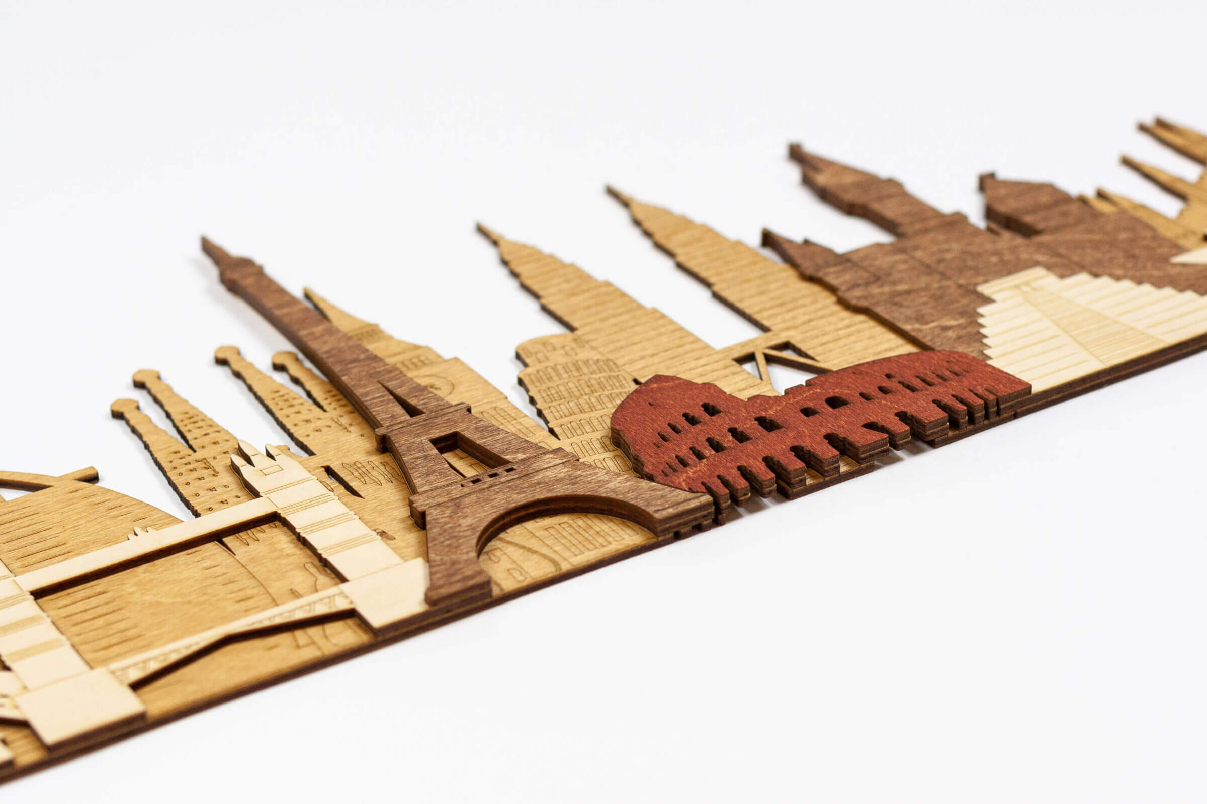 Monumentos y atracciones de madera en 3D
